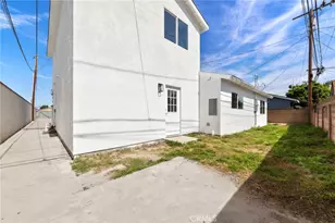 9324 Mandale St, Bellflower, CA 90706 - Photo 44
