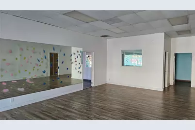 2407 N Tustin Avenue, Santa Ana, CA 92705 - Photo 12