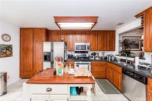938 S Sutter Creek Rd, Anaheim, CA 92804 - Photo 2