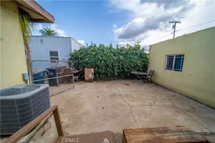 1324 W 101st St, Los Angeles, CA 90044 - Photo 10