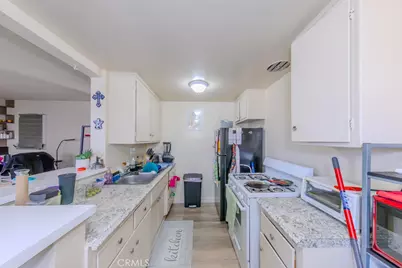 902 S Fann Street, Anaheim, CA 92804 - Photo 12
