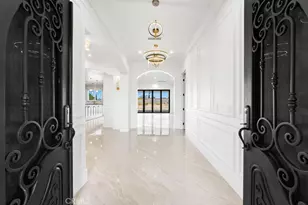 42730 23rd St, Lancaster, CA 93536 - Photo 2