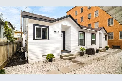 237 W 6th Street, Long Beach, CA 90802 - Photo 12