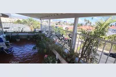 1121 5th Avenue, Los Angeles, CA 90019 - Photo 10