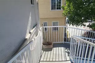 1121 5th Ave, Los Angeles, CA 90019 - Photo 14