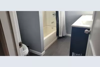 8503 Newcastle Avenue, Northridge, CA 91325 - Photo 6