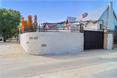7515 S Vermont Avenue, Los Angeles, CA 90044 - Photo 1