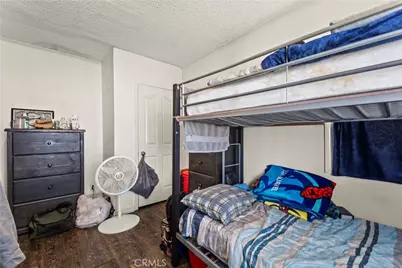 7705 S Vermont Avenue, Los Angeles, CA 90044 - Photo 24