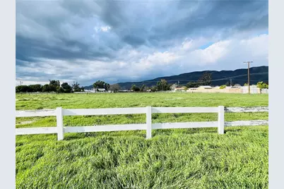1380 Cottonwood Avenue, San Jacinto, CA 92582 - Photo 2