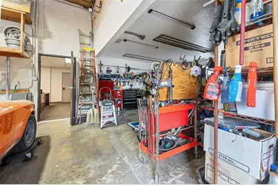 1501 W Broadway, Anaheim, CA 92802 - Photo 12