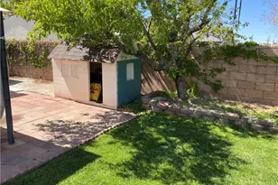 13501 Driftwood Dr, Victorville, CA 92395 - Photo 22