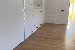 1447 W 47th St, Los Angeles, CA 90062 - Photo 2