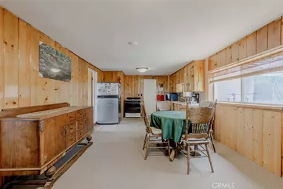 8288 White Road, Phelan, CA 92371 - Photo 6