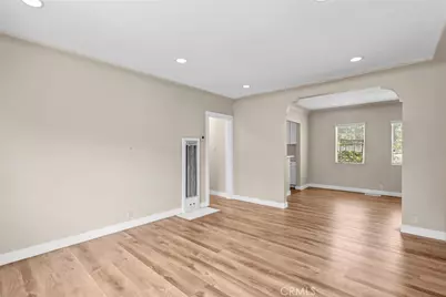 1861 S Redondo Boulevard, Los Angeles, CA 90019 - Photo 28