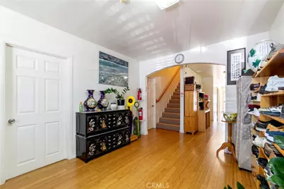 236 N Catalina Street, Los Angeles, CA 90004 - Photo 12