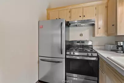 698 Villa Grove Avenue, Big Bear City, CA 92314 - Photo 10