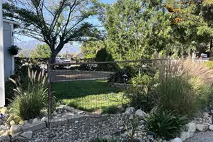 1373 Agate Ave, Mentone, CA 92359 - Photo 4