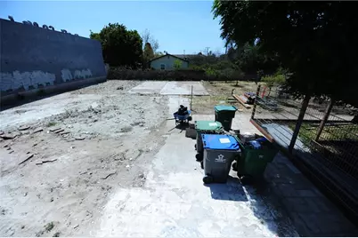 4518 W 1st Street, Santa Ana, CA 92703 - Photo 18