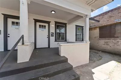 752 E 17th Street, Los Angeles, CA 90021 - Photo 1