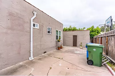 8462 S Denker Avenue, Los Angeles, CA 90047 - Photo 18