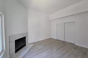 70 Harkness Ave, Pasadena, CA 91106 - Photo 2