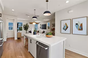 19041 Main St, Huntington Beach, CA 92648 - Photo 8