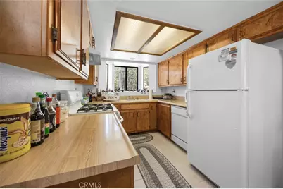 32947 Squirrel Lane, Arrowbear, CA 92308 - Photo 10