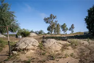 36251 Melody Ln, Hemet, CA 92544 - Photo 16