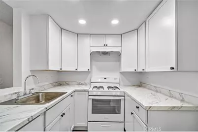 600 W 3rd Street #A115, Santa Ana, CA 92701 - Photo 8