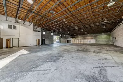 1502 E Washinton Boulevard, Los Angeles, CA 90021 - Photo 4