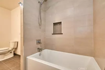 820 S Wilton Place #304, Los Angeles, CA 90005 - Photo 30