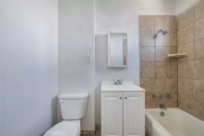 1123 S McDonnell Avenue, East Los Angeles, CA 90022 - Photo 16