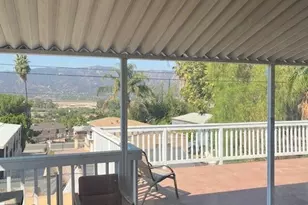 32851 Mesa Dr, Lake Elsinore, CA 92530 - Photo 12