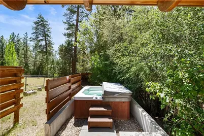 39989 Hillcrest Drive, Big Bear Lake, CA 92315 - Photo 12