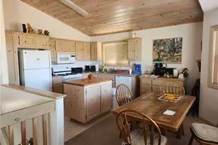 530 Villa Grove Ave, Big Bear City, CA 92314 - Photo 18