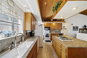 40258 Narrow Ln, Big Bear Lake, CA 92315 - Photo 20