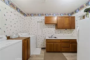 40258 Narrow Ln, Big Bear Lake, CA 92315 - Photo 42