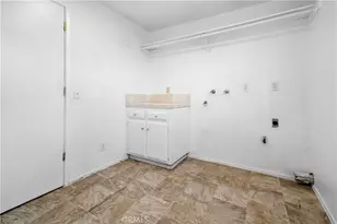 385 E Valley St, Coalinga, CA 93210 - Photo 16