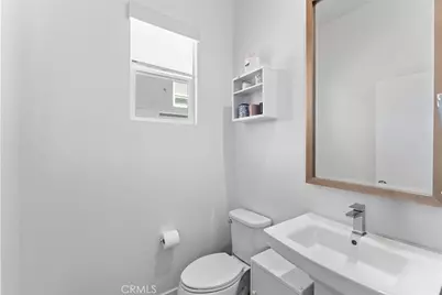 206 Alamo Court, Long Beach, CA 90802 - Photo 8