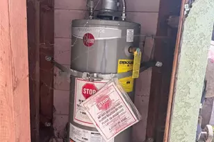 917 E 42nd St, Los Angeles, CA 90011 - Photo 22