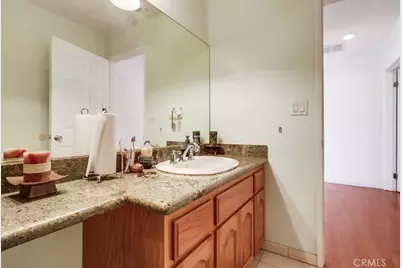 720 W 108th Street, Los Angeles, CA 90044 - Photo 56