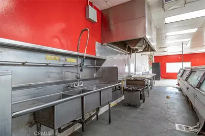 11810 Carmenita Road, Whittier, CA 90605 - Photo 16