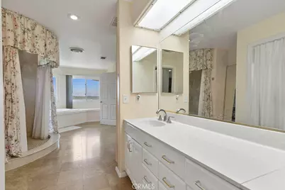 18380 Avenida Caleta, Murrieta, CA 92562 - Photo 24