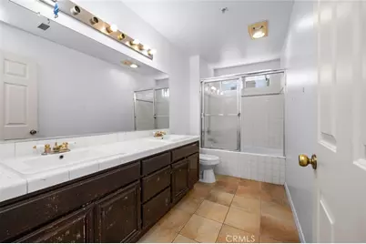 7527 Tampa Avenue #1, Reseda, CA 91335 - Photo 14