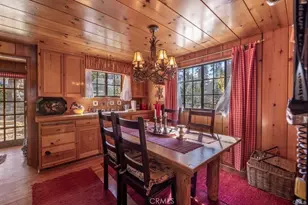39654 Flicker Rd, Fawnskin, CA 92333 - Photo 18