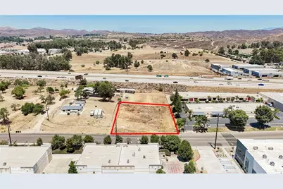 18175 Collier, Lake Elsinore, CA 92530 - Photo 6