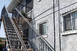 1938 Bonsallo Ave, Los Angeles, CA 90007 - Photo 2