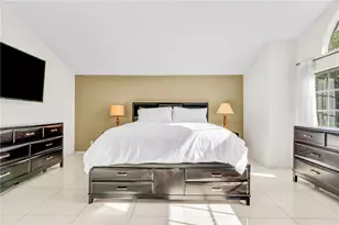 1549 Hillcrest Dr, Pomona, CA 91768 - Photo 50