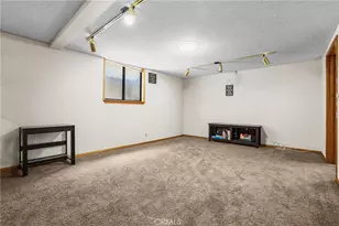 8870 Blanchard Ave, Fontana, CA 92335 - Photo 34