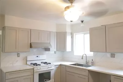 15154 Oliva Avenue, Paramount, CA 90723 - Photo 12